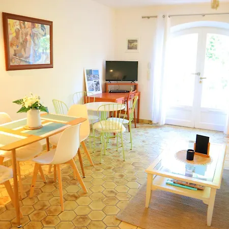 9 En Duplex- Les De Robinson - Résidence Avec Piscine En Bord De Siagne, à *