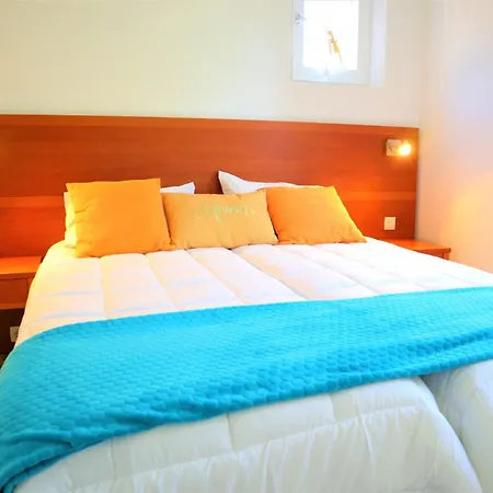 Apartamento 9 En Duplex- Les De Robinson - Résidence Avec Piscine En Bord De Siagne, à Mandelieu